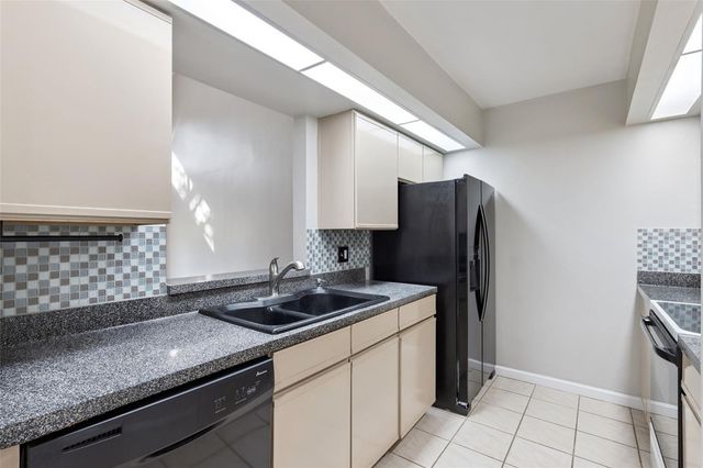 502 CLUB DR, Winter Springs, FL 32708