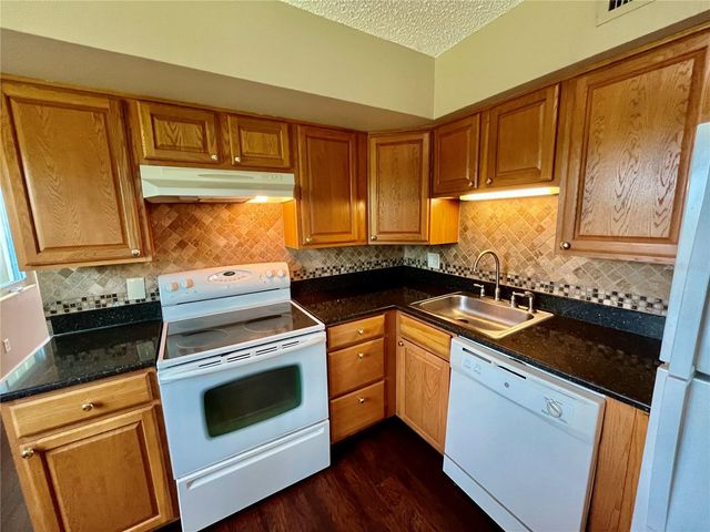 2458 COLUMBIA DRIVE 28, Clearwater, FL 33763