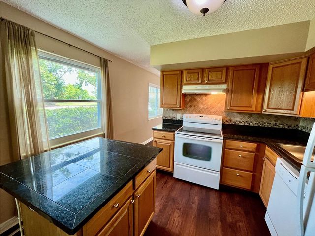 2458 COLUMBIA DRIVE 28, Clearwater, FL 33763
