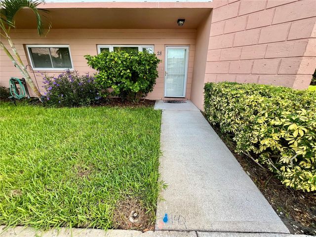 2458 COLUMBIA DRIVE 28, Clearwater, FL 33763