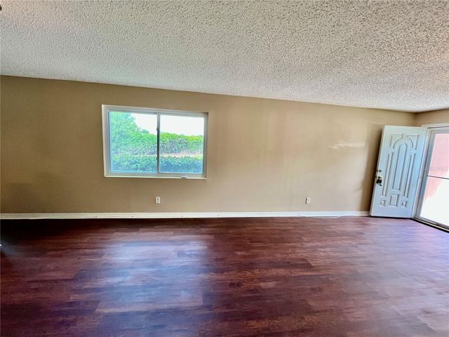 2458 COLUMBIA DRIVE 28, Clearwater, FL 33763