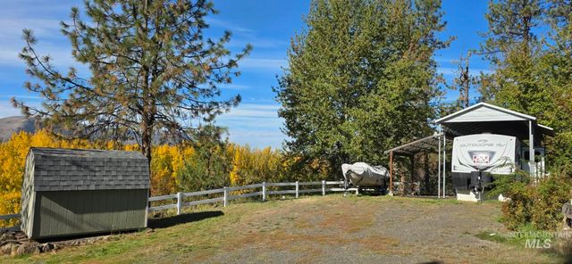 155 Chief Looking Glass Ln, Kamiah, ID 83536 property photo