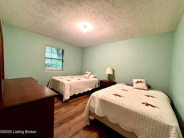 796 Lake Forest Ln, Westview, KY 40178