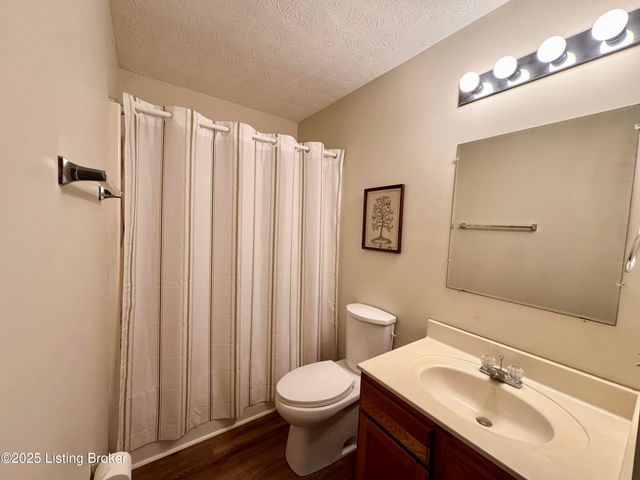 796 Lake Forest Ln, Westview, KY 40178