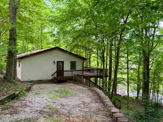 796 Lake Forest Ln, Westview, KY 40178