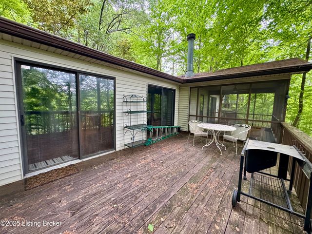 796 Lake Forest Ln, Westview, KY 40178