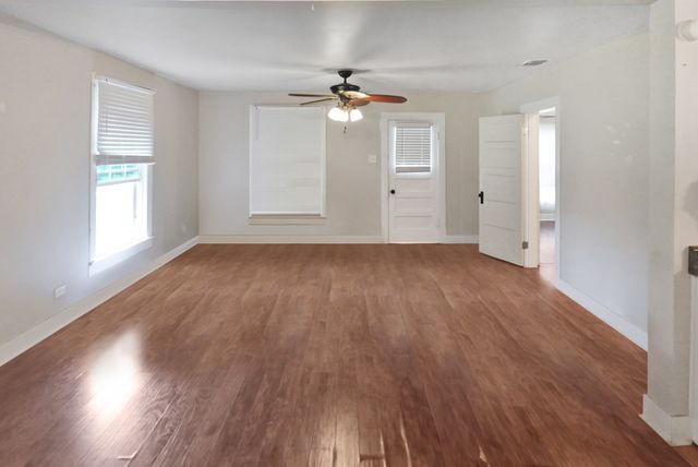 216 19th Street, Mineral Wells, TX 76067