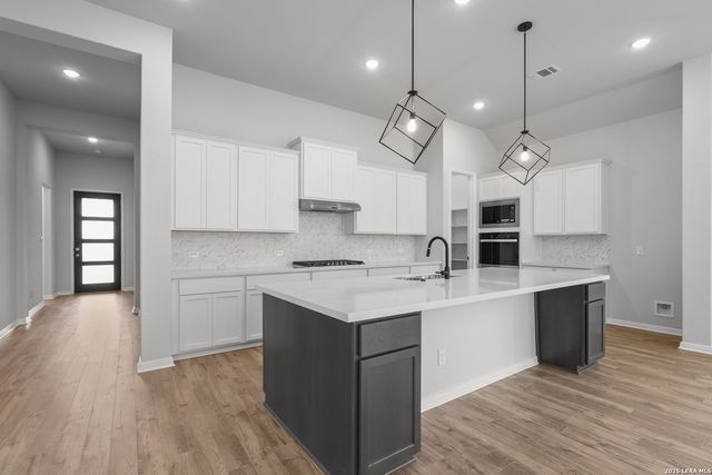 3204 Crosby Creek, Schertz, TX 78108