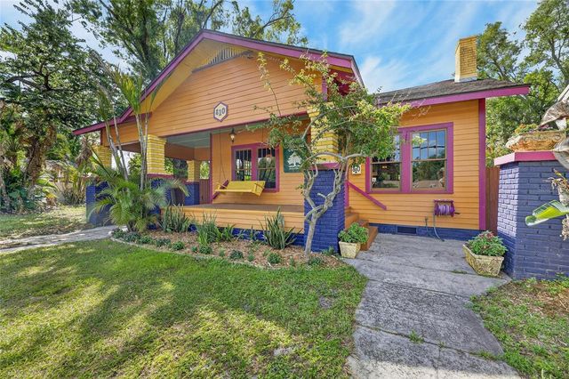 810 W RIVER HEIGHTS AVENUE, Tampa, FL 33603