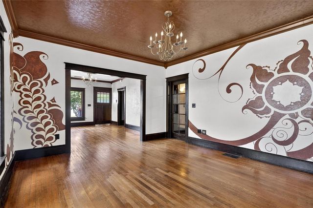 810 W RIVER HEIGHTS AVENUE, Tampa, FL 33603