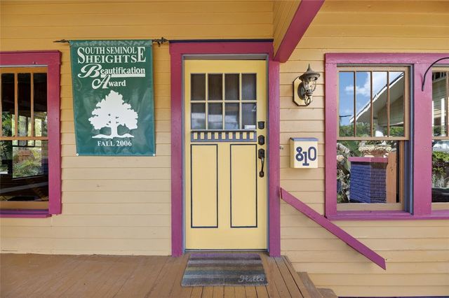 810 W RIVER HEIGHTS AVENUE, Tampa, FL 33603