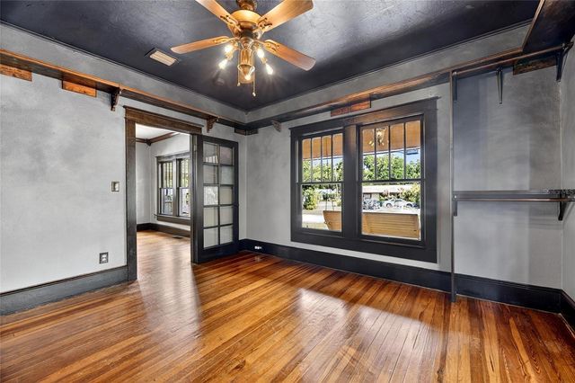 810 W RIVER HEIGHTS AVENUE, Tampa, FL 33603