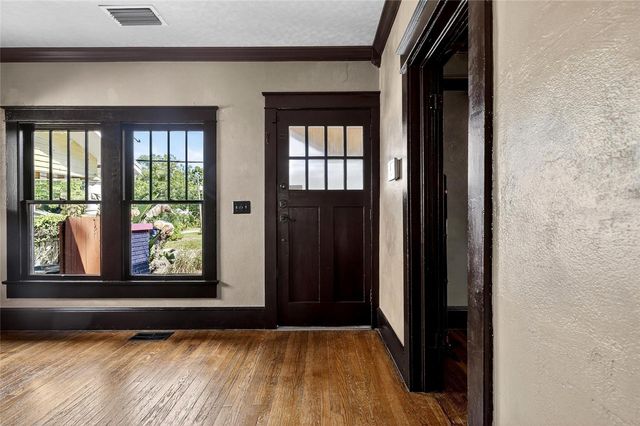 810 W RIVER HEIGHTS AVENUE, Tampa, FL 33603