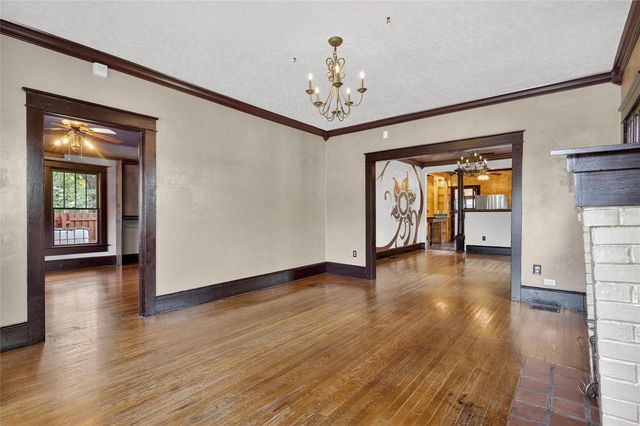 810 W RIVER HEIGHTS AVENUE, Tampa, FL 33603