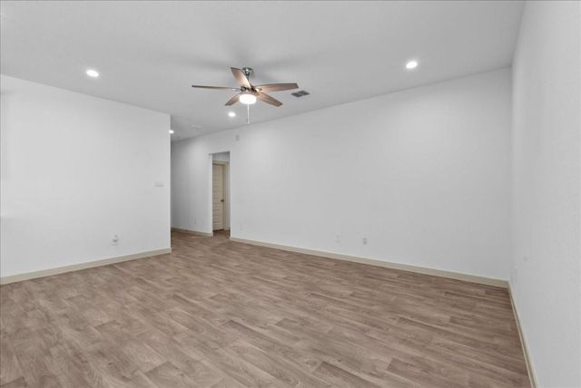 635 Hidden Brook Drive, Baytown, TX 77523