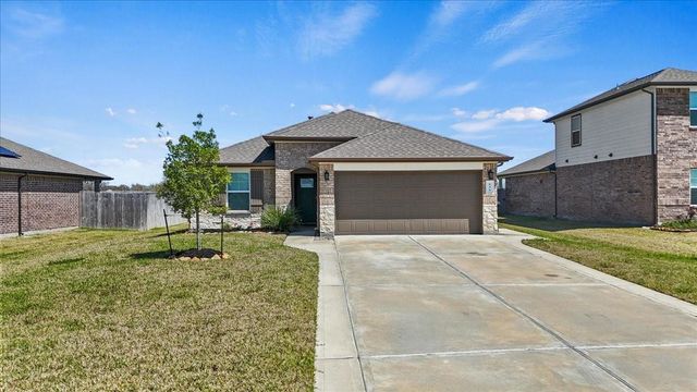 635 Hidden Brook Drive, Baytown, TX 77523