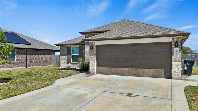 635 Hidden Brook Drive, Baytown, TX 77523