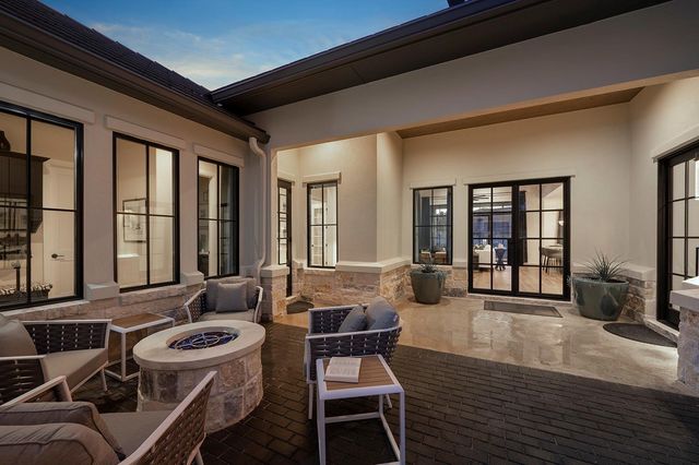 121 La Ventana DR, Liberty Hill, TX 78642