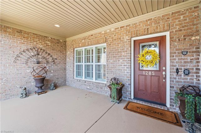 1285 Meadow Chase Drive, Lewisville, NC 27023