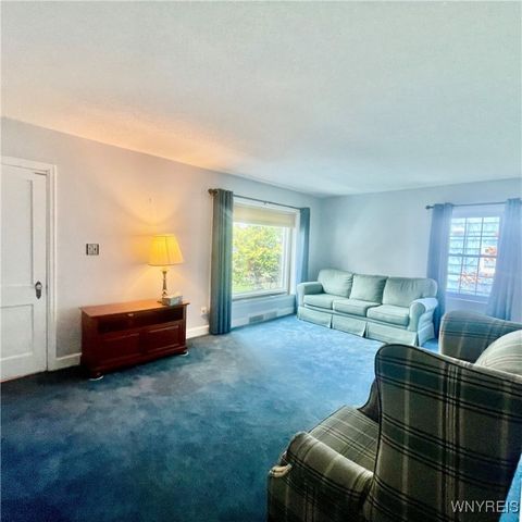 82 Onondaga Ave, West Seneca, NY 14220