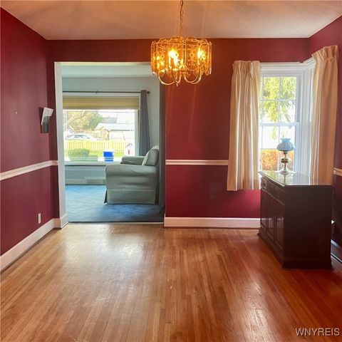 82 Onondaga Ave, West Seneca, NY 14220