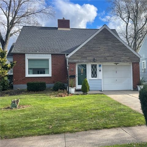 82 Onondaga Ave, West Seneca, NY 14220