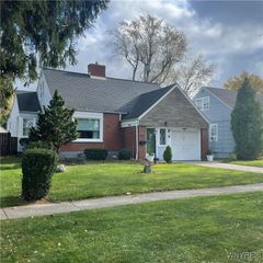 82 Onondaga Ave, West Seneca, NY 14220
