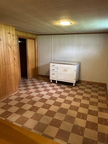 605 6th Avenue, Charles City, IA 50616