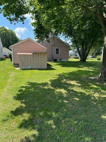 605 6th Avenue, Charles City, IA 50616
