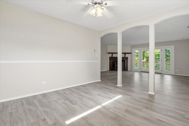 641 Clover Road, Wauconda, IL 60084