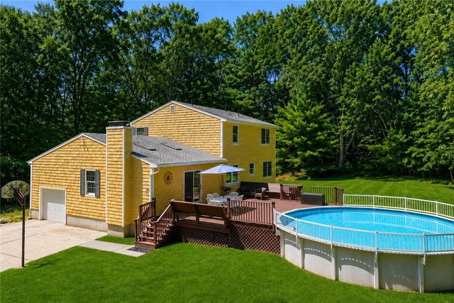 189 Wolf Rock Road, Exeter, RI 02822