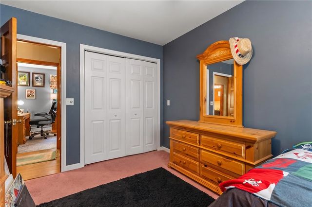 189 Wolf Rock Road, Exeter, RI 02822