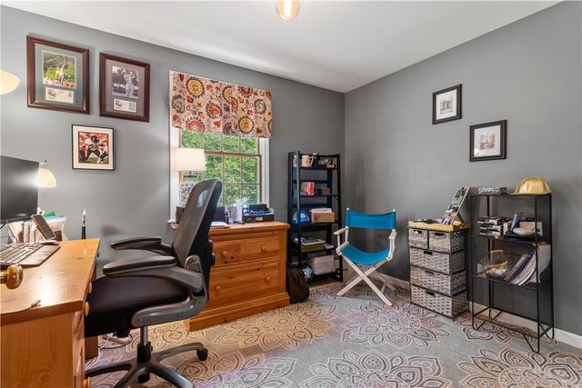 189 Wolf Rock Road, Exeter, RI 02822