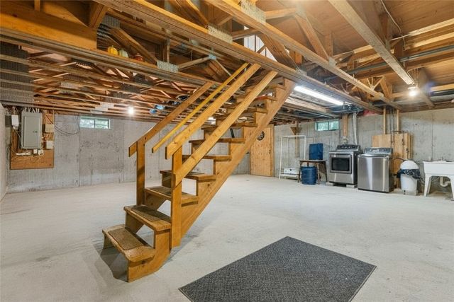 189 Wolf Rock Road, Exeter, RI 02822
