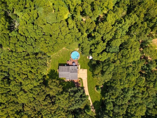 189 Wolf Rock Road, Exeter, RI 02822