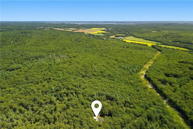 189 Wolf Rock Road, Exeter, RI 02822