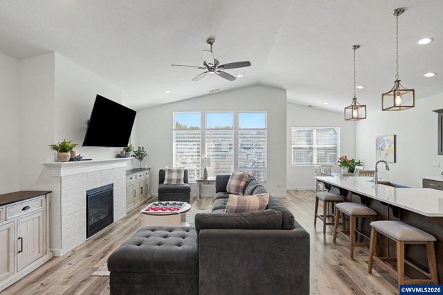 2947 NW Deer Run St, Corvallis, OR 97330