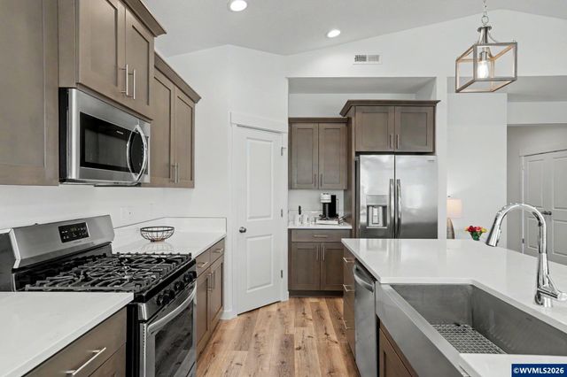 2947 NW Deer Run St, Corvallis, OR 97330