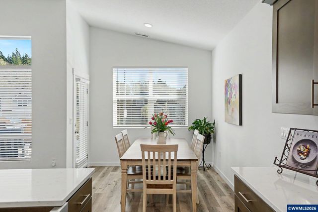 2947 NW Deer Run St, Corvallis, OR 97330