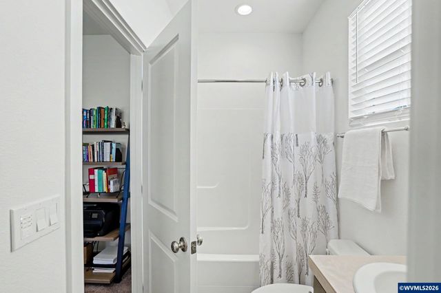 2947 NW Deer Run St, Corvallis, OR 97330