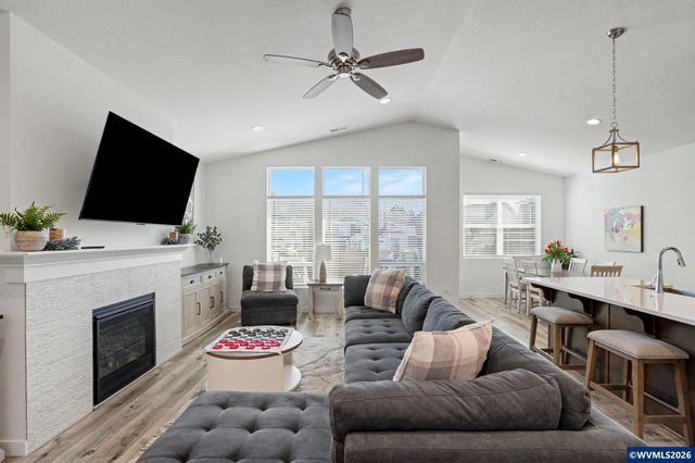 2947 NW Deer Run St, Corvallis, OR 97330