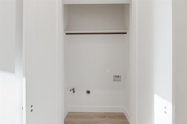 934 Autumn Oaks Drive, Houston, TX 77079