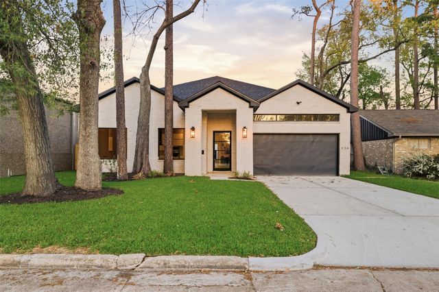 934 Autumn Oaks Drive, Houston, TX 77079