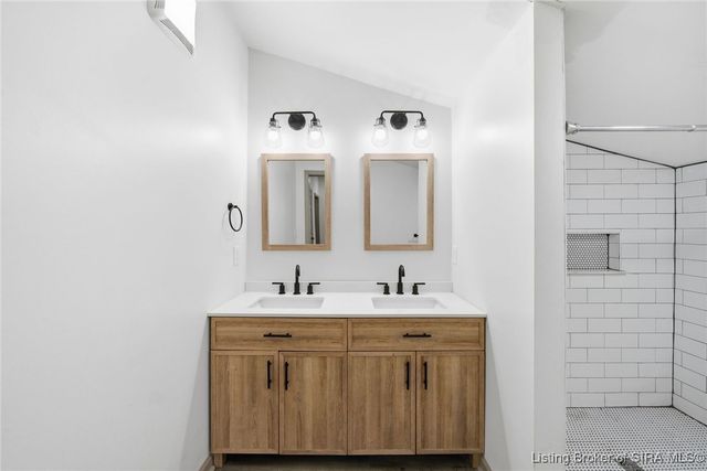 917 Fulton Street, Jeffersonville, IN 47130