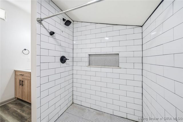 917 Fulton Street, Jeffersonville, IN 47130