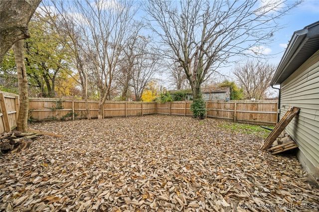 917 Fulton Street, Jeffersonville, IN 47130