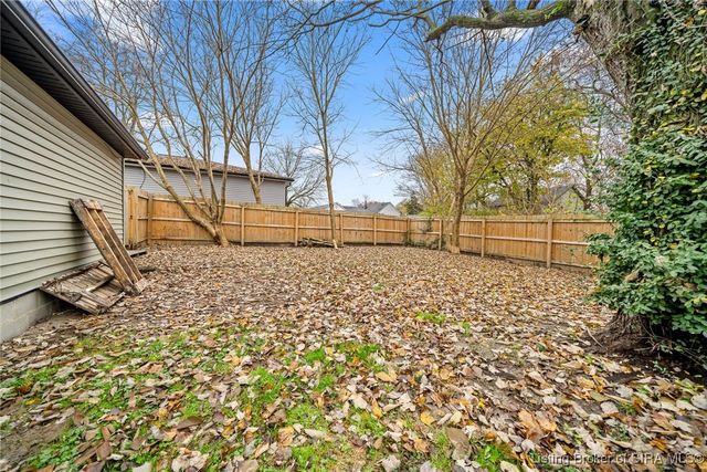 917 Fulton Street, Jeffersonville, IN 47130