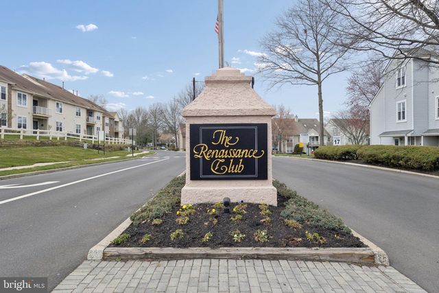 1015-B SCOTSWOOD CT, Mount Laurel, NJ 08054