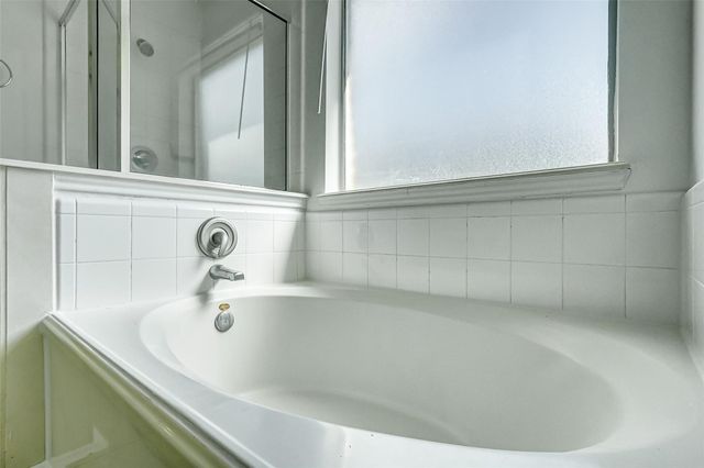 15806 Land View Drive, Houston, TX 77073