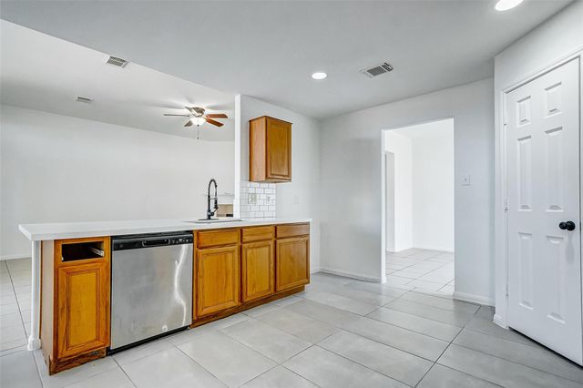 15806 Land View Drive, Houston, TX 77073